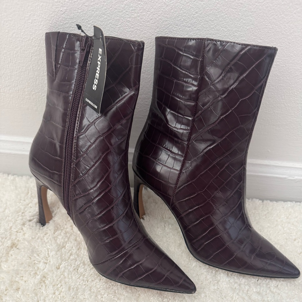 Nine West Women's Croc-Embossed Heeled Boots - Dark Brown, NWT.